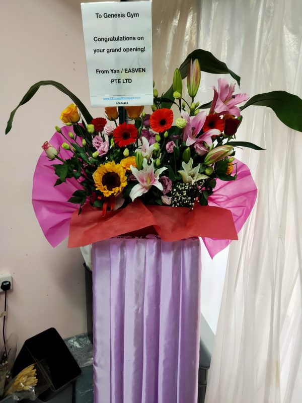 flowerstand28 jpg